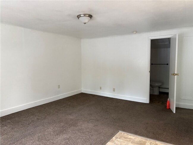 Photo - 10647 Pinewood Ave