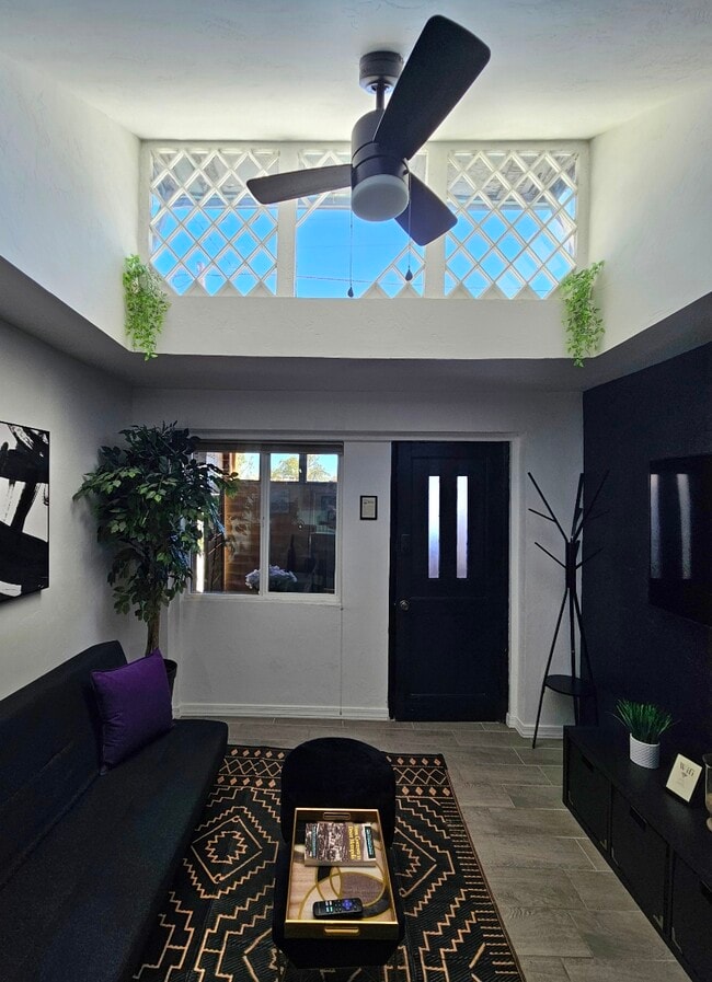 Photo - 428 N Euclid Ave Unit 428 N Euclid