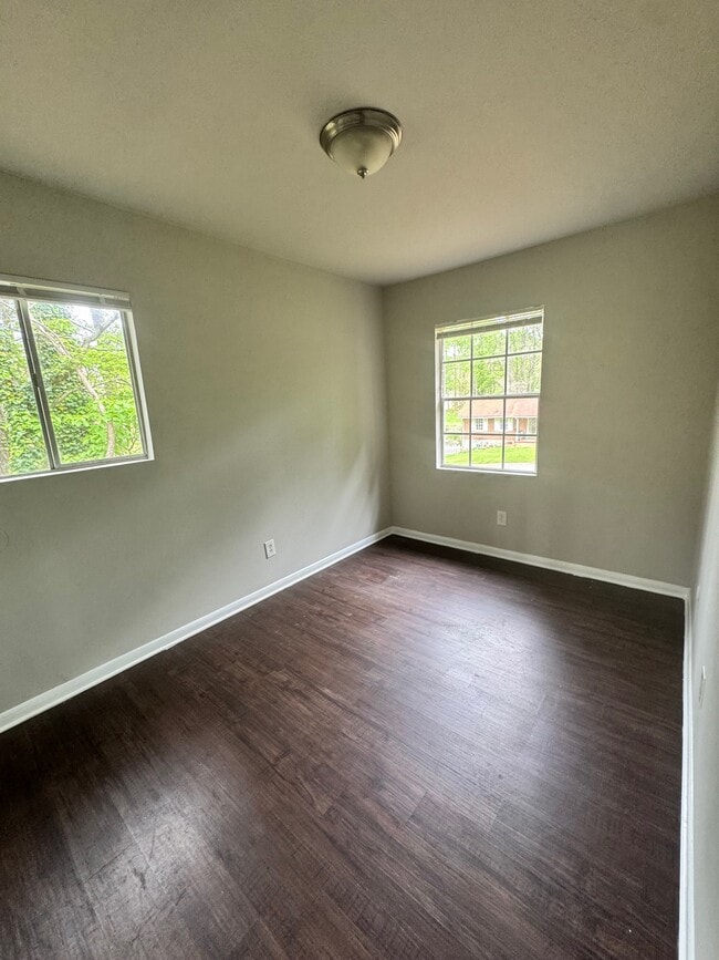 Photo - 8420 Stonewall Jackson Dr