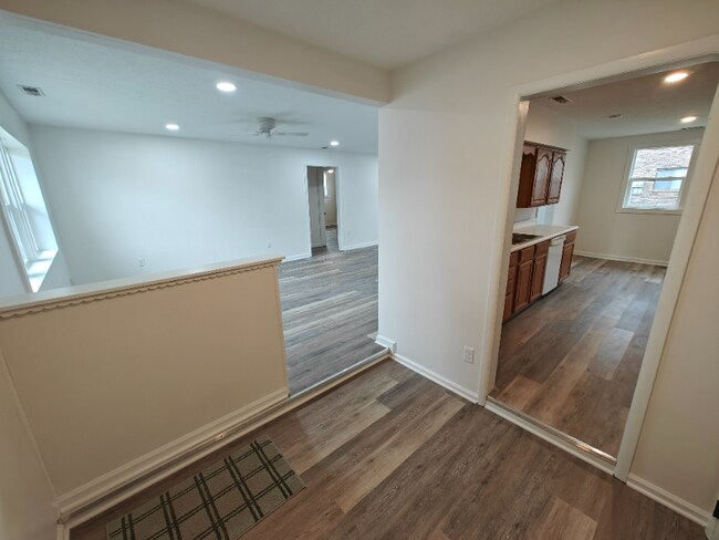 Photo - 214 W North St Unit 1