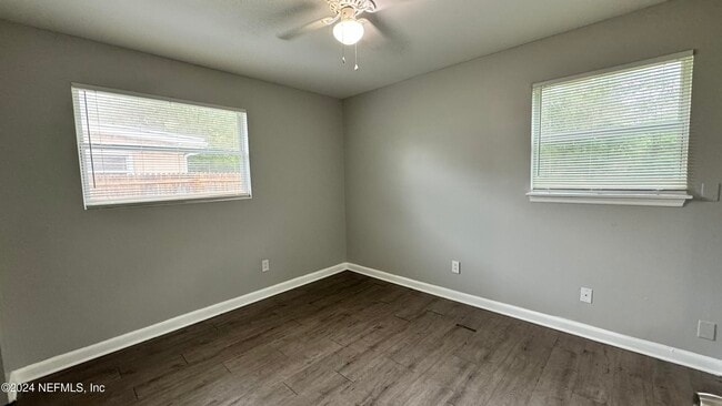 Photo - 6947 Clovis Rd