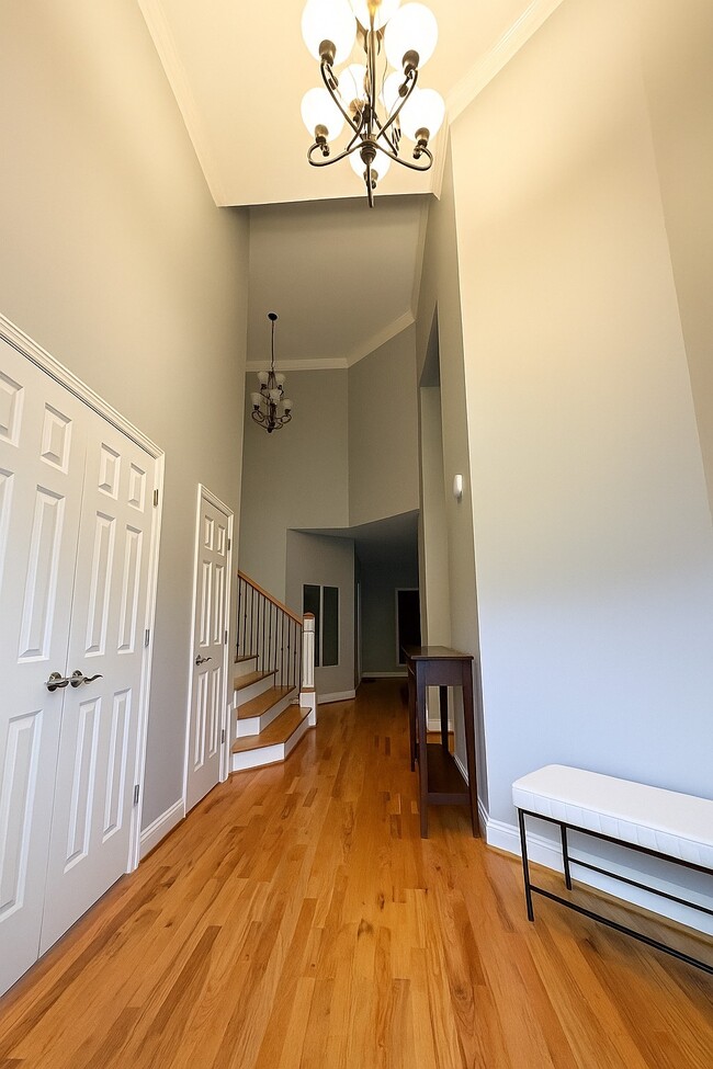 Photo - 757 Charleston Pl