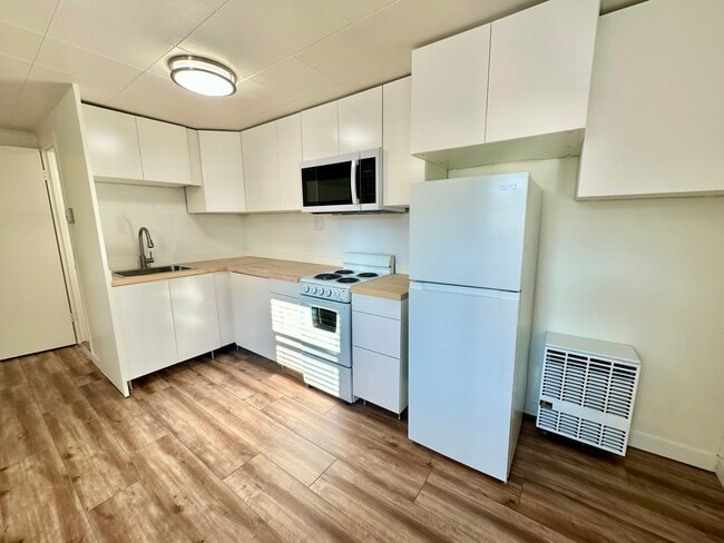 Building Photo - 1218 12th St Unit 1218 12th St Rental