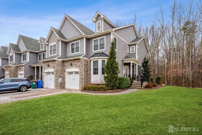 Photo - 2 Gonzalez Dr