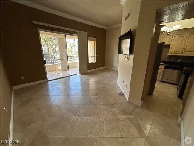 Building Photo - 260 E Flamingo Rd Unit 308 Rental