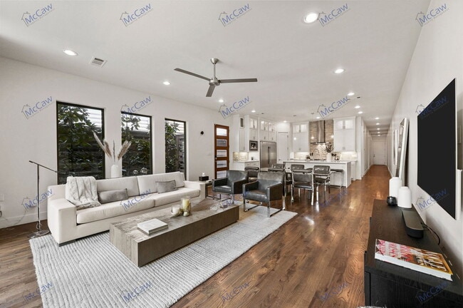 Building Photo - 1831 Euclid Ave