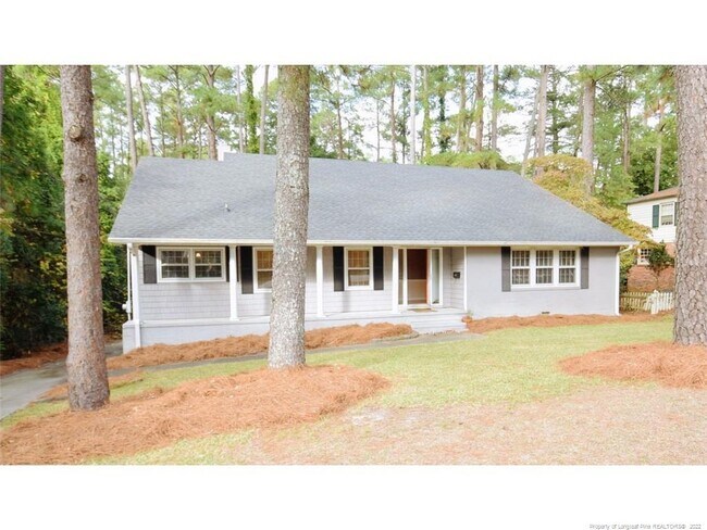Photo - 2218 Mirror Lake Dr