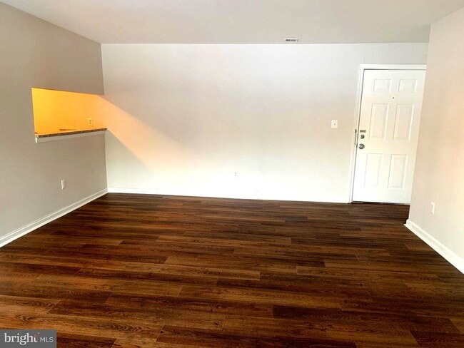 Photo - 102 Three Coin Way Unidad 202