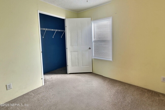 Photo - 467 Olive Cir