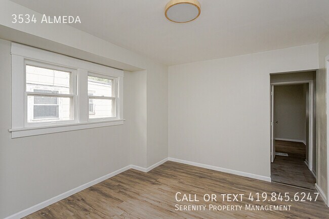 Photo - 3534 Almeda-
