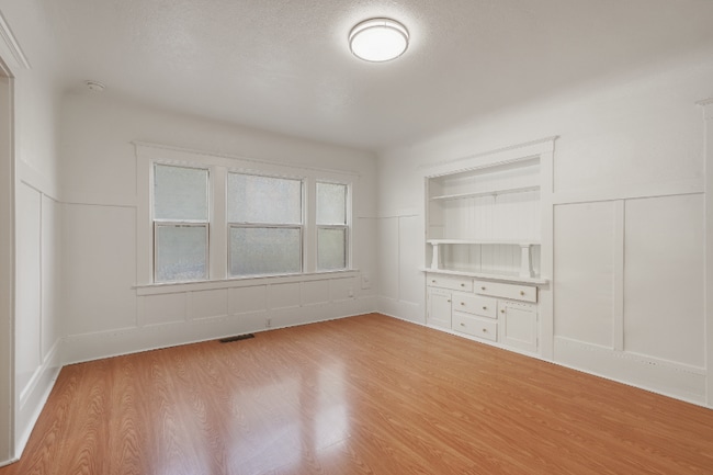 Photo - 2025 12th St Unit 2025