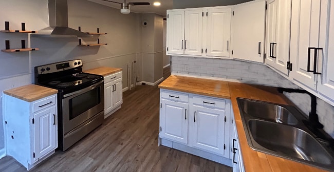 Photo - 24 1/2 Pine St Unit A