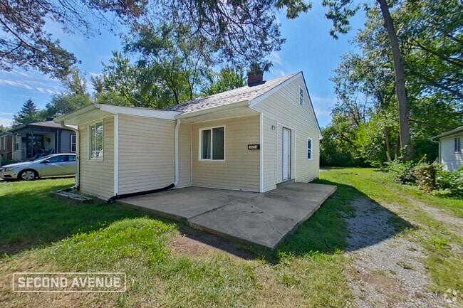 Building Photo - 3636 N Dearborn St Rental
