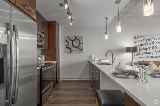 1BR, 1BA - 692SF - Arrive University City