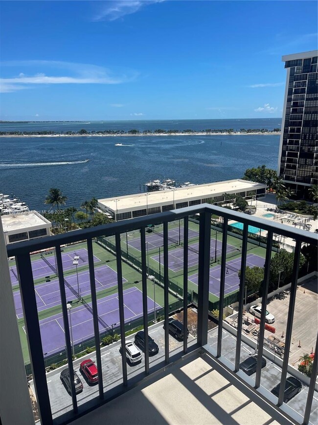 Building Photo - 1901 Brickell Ave Unit B1504 Rental