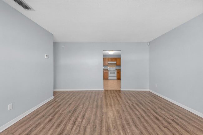 Photo - 10150 Guidy Ln