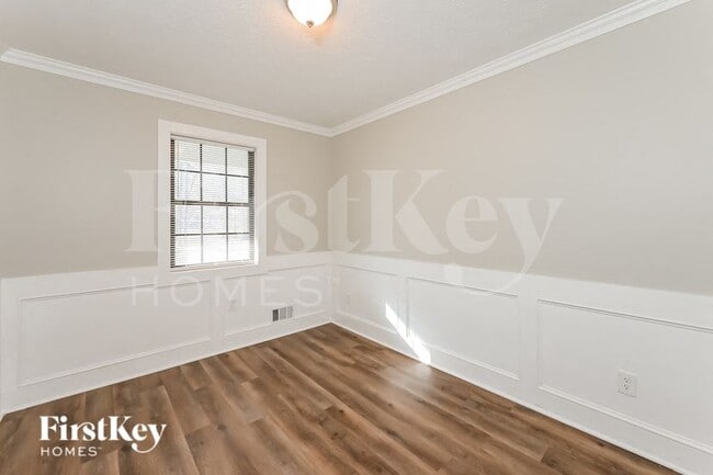 Photo - 2795 Twin Springs Dr