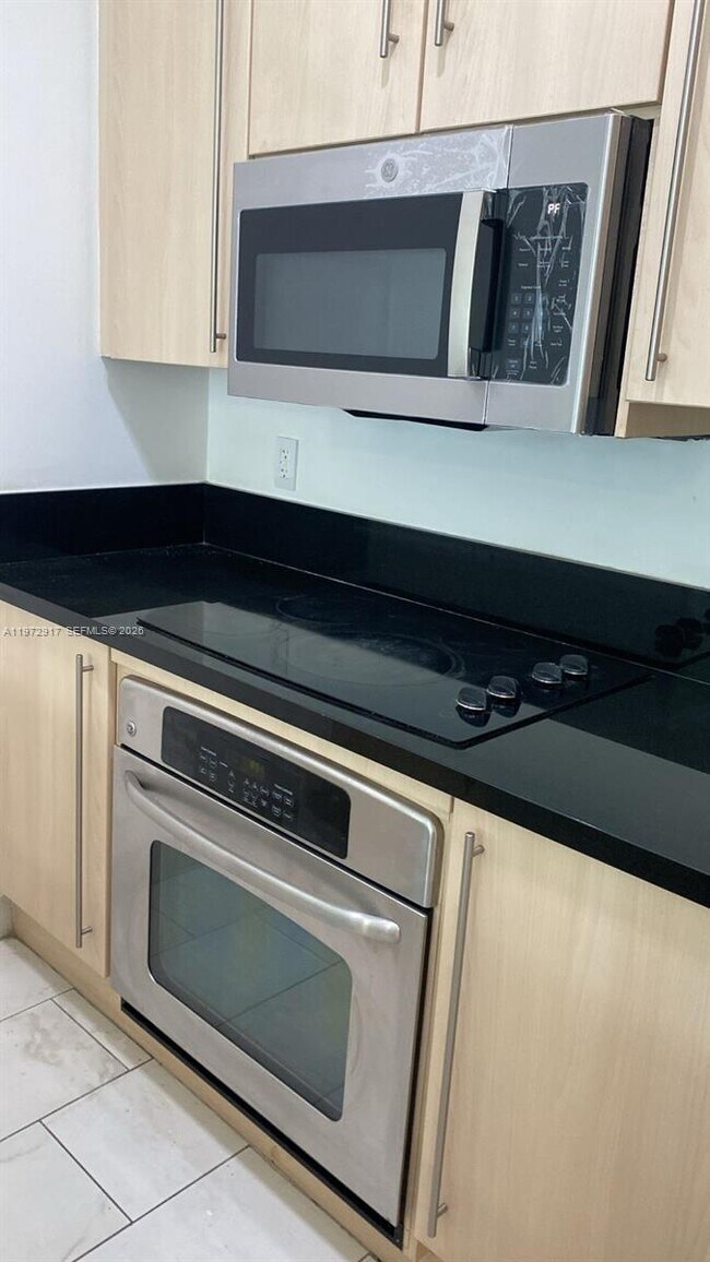 Photo - 1111 SW 1st Ave Unit 2016-N