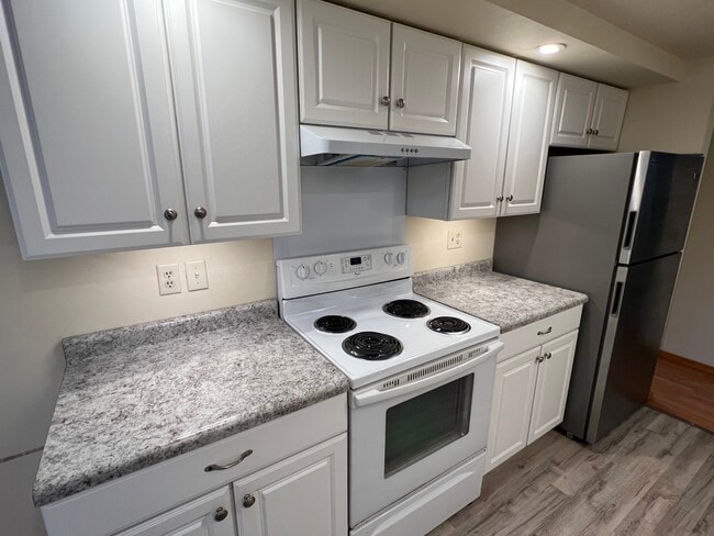 Photo - 420 N Turner St Unit 3