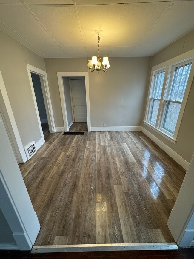 Photo - 1955 S Getty St