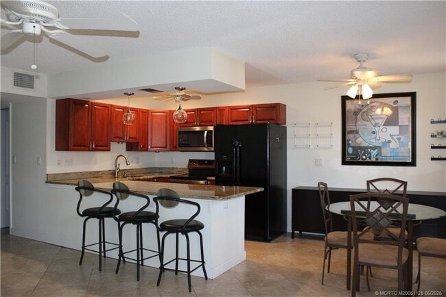 Building Photo - 2600 S Kanner Hwy Unit H5 Rental