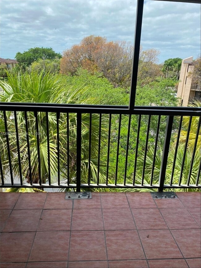 Photo - 14201 N Kendall Dr Unit 407D