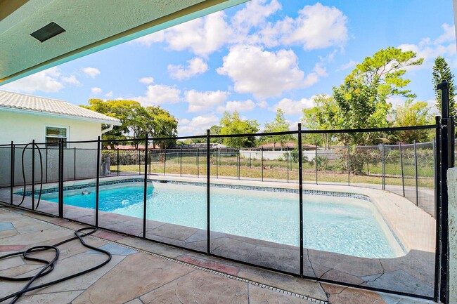Photo - 1329 NW 84th Dr