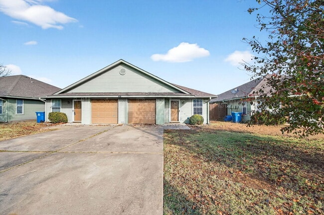 Photo - 1021 Rice St