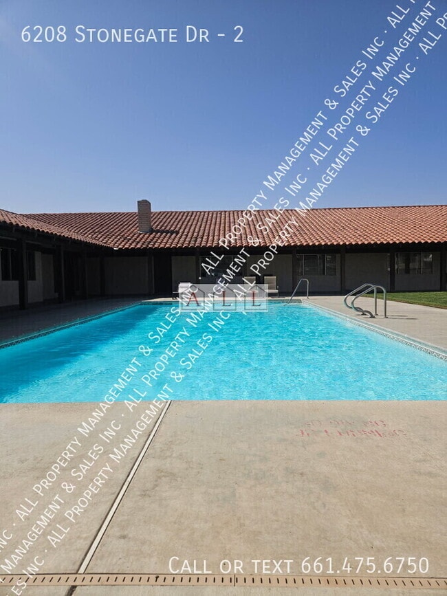 Photo - 6208 Stonegate Dr Unit 2