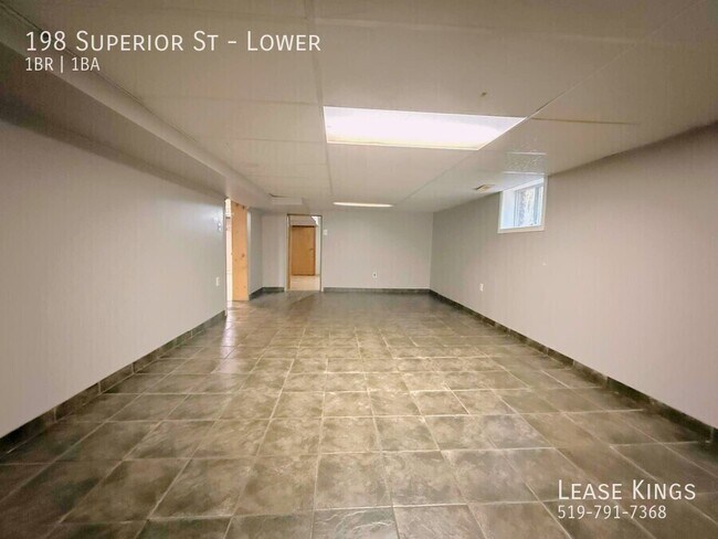 Photo - Basement Unit in Prime LaSalle Location! Unit Lower