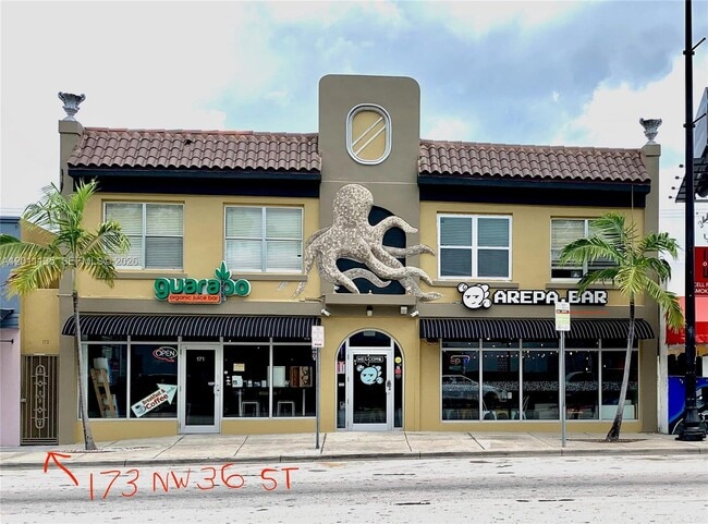 Building Photo - 173 NW 36th St Unit 2