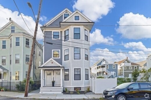 Building Photo - 97 Robey St Unit A Rental