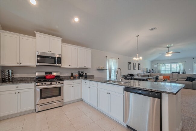 Building Photo - 5323 Vermilion Ct Rental