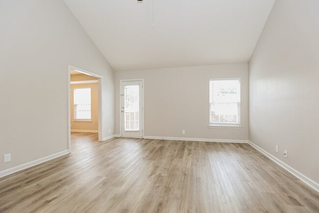 Photo - 1114 Sima Shabat Ct