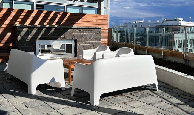 unity-place-patio - Unity Place