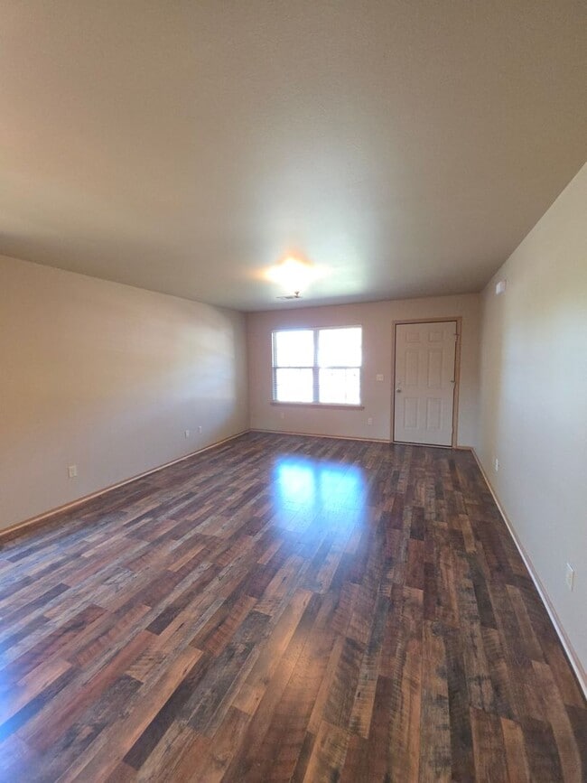 Photo - 813 W Fourteenth St