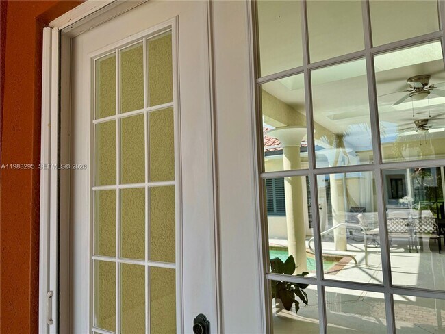 Photo - 1740 Ludlow Rd