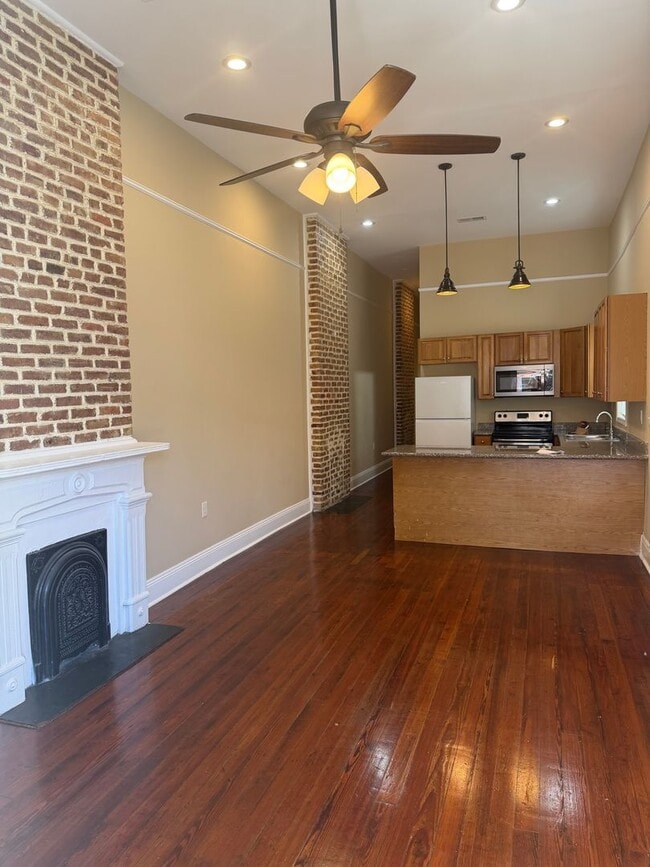 Photo - 2316-2318Third Unit 2318