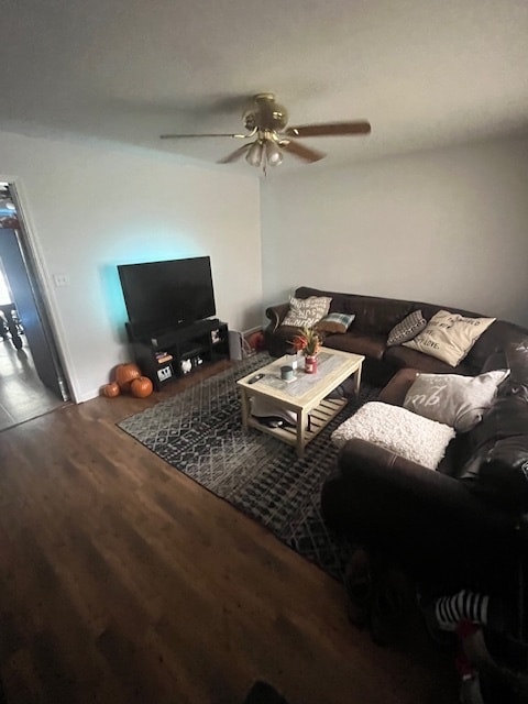 Photo - 1714 Village O Dr