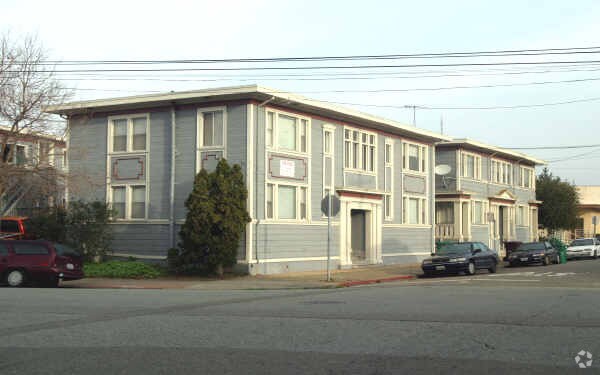 Photo - 3803-3809 Manila Ave