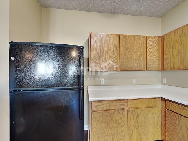 Photo - 1968 Prairie Sky Ln