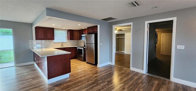 Photo - 2408 Kimberly Dr