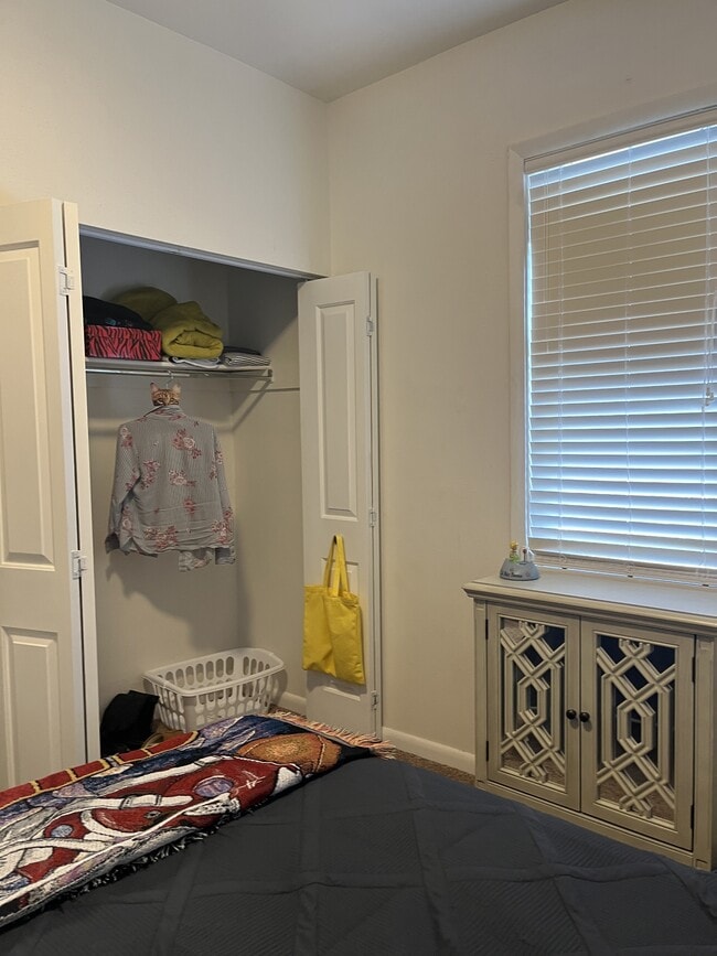 Photo - 204 W 9th St