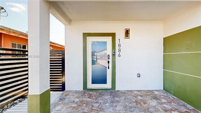 Photo - 1886 NW 68th St