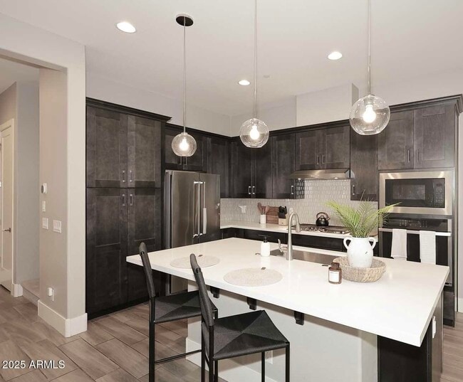 7464 E Paraiso Dr