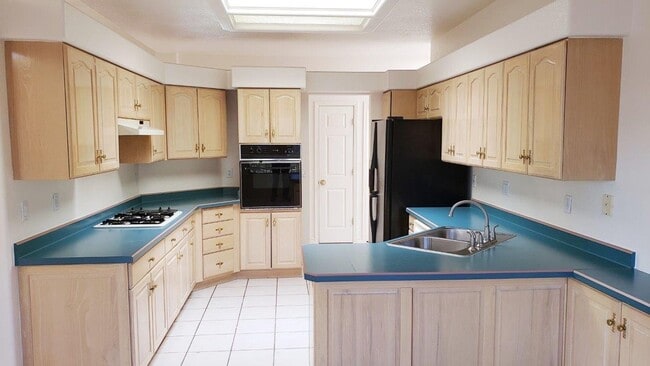 Photo - Beautiful Home with Pool and Hot Tub!