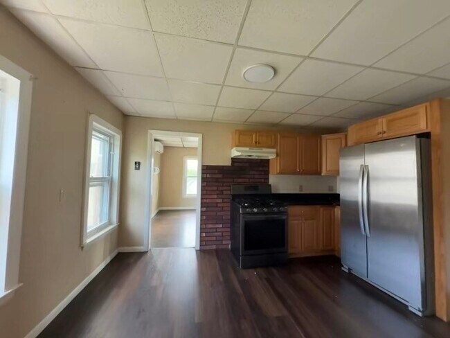 29 Devlin St Unit 2R