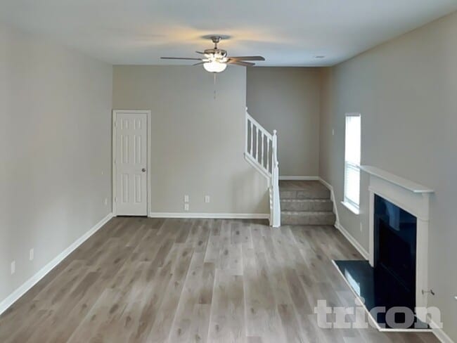 Photo - 7436 Petal Pl