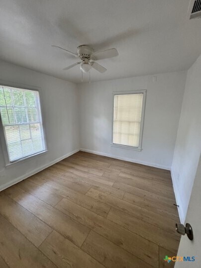 Photo - 1408 Mulford St