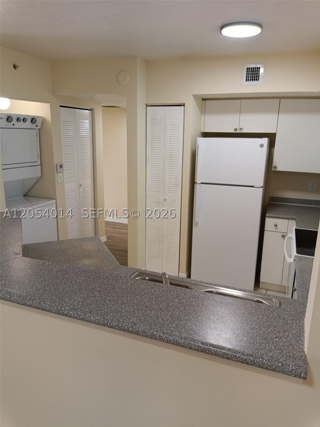 Photo - 17602 NW 25th Ave Unit 307